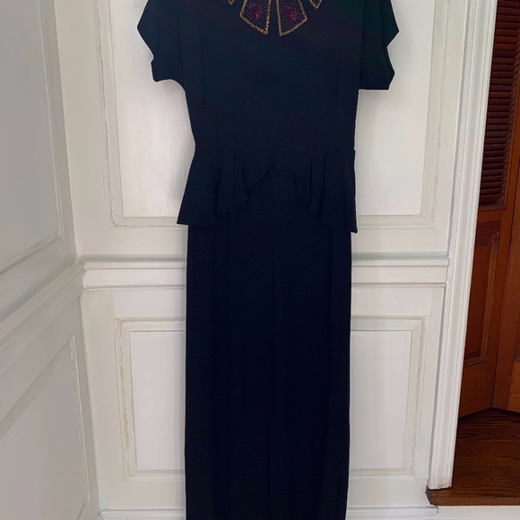 Dress - Picture 1 of 7